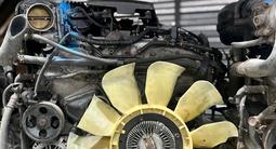 Двигатели контрактные VQ40 объем 4 литра V6 Nissan Pathfintier с установкой за 350 000 тг. в Алматы