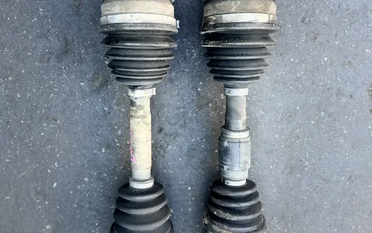 Передний Привода Мазда МПВ за 1 000 тг. в Алматы