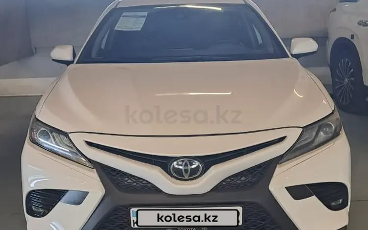 Toyota Camry 2021 годаүшін13 500 000 тг. в Алматы