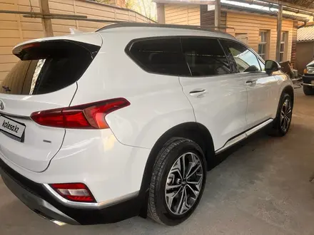 Hyundai Santa Fe 2018 года за 14 000 000 тг. в Шымкент – фото 14