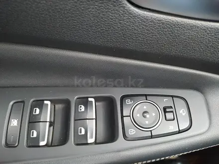 Hyundai Santa Fe 2018 года за 14 000 000 тг. в Шымкент – фото 17