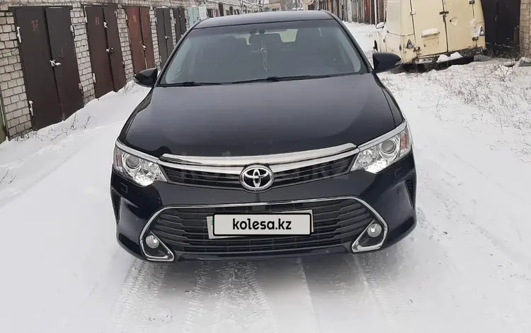 Toyota Camry 2014 года за 10 500 000 тг. в Семей