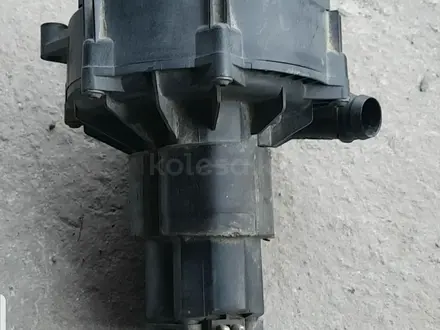 Насос продувки катализатора на W210 за 15 000 тг. в Шымкент