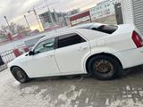 Chrysler 300C 2005 годаүшін1 300 000 тг. в Атырау – фото 5