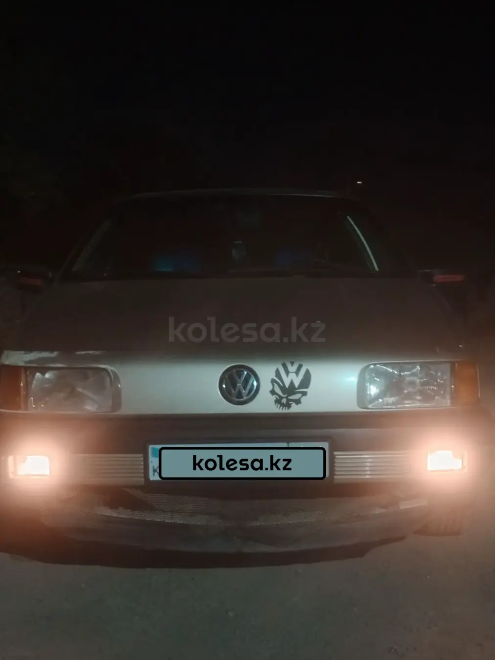 Volkswagen Passat, 1988