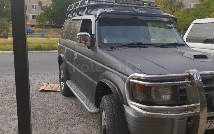 Mitsubishi Pajero 1995 годаүшін3 300 000 тг. в Кентау