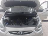 Hyundai Accent 2013 года за 4 700 000 тг. в Шахтинск – фото 2