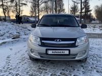 ВАЗ (Lada) Granta 2190 2013 годаүшін3 200 000 тг. в Костанай