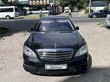 Mercedes-Benz S 500 2007 года за 8 000 000 тг. в Шымкент