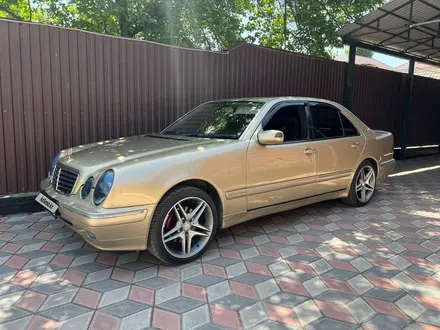 Mercedes-Benz E 280 1999 года за 4 000 000 тг. в Алматы