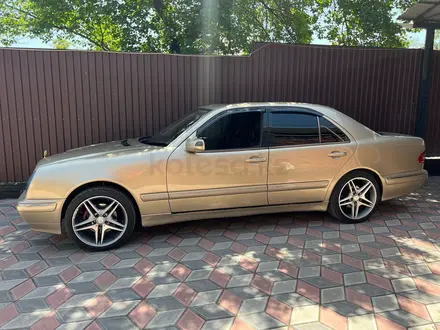 Mercedes-Benz E 280 1999 года за 4 000 000 тг. в Алматы – фото 10