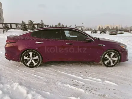 Kia Optima 2017 года за 8 900 000 тг. в Астана – фото 10