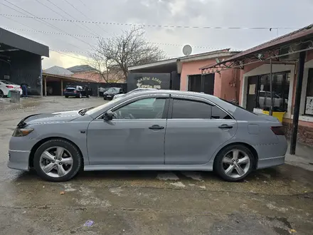 Toyota Camry 2011 года за 7 300 000 тг. в Шымкент – фото 3