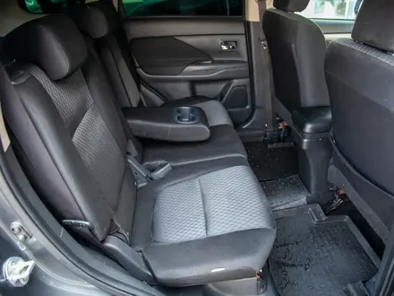 Mitsubishi Outlander 2015 года за 7 900 000 тг. в Алматы – фото 16