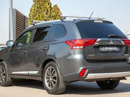Mitsubishi Outlander 2015 года за 7 900 000 тг. в Алматы – фото 3