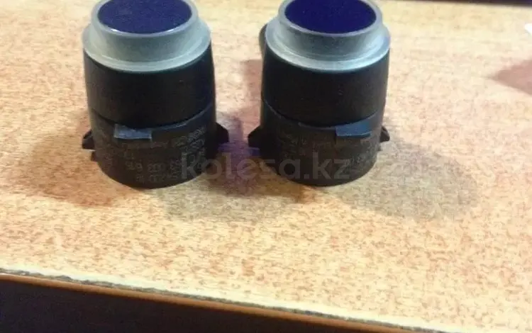 Парктроники на Мерседес W212 E-KLASS за 10 000 тг. в Алматы