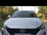 Hyundai Accent 2020 года за 6 600 000 тг. в Алматы – фото 2