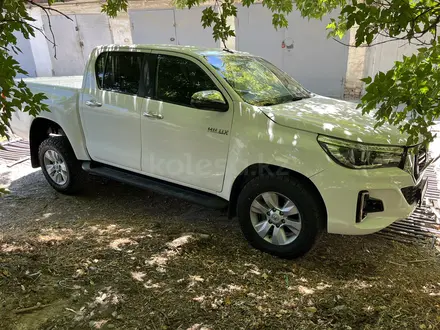 Toyota Hilux 2019 года за 13 800 000 тг. в Шымкент – фото 5