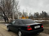 Mercedes-Benz C 220 1993 годаfor2 500 000 тг. в Талдыкорган