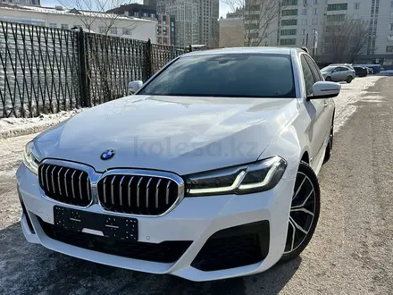 BMW 530 2021 года за 30 000 000 тг. в Алматы
