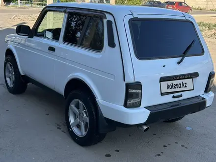 ВАЗ (Lada) Lada 2121 2014 года за 3 100 000 тг. в Жезказган – фото 2