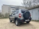 Chevrolet Niva 2014 годаfor3 500 000 тг. в Уральск – фото 4