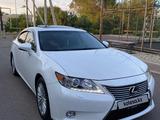 Lexus ES 250 2014 года за 13 600 000 тг. в Алматы – фото 3