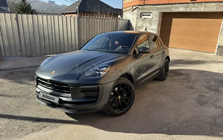 Porsche Macan 2023 года за 39 800 000 тг. в Алматы