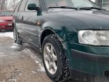 Volkswagen Passat 1998 года за 1 300 000 тг. в Астана – фото 2