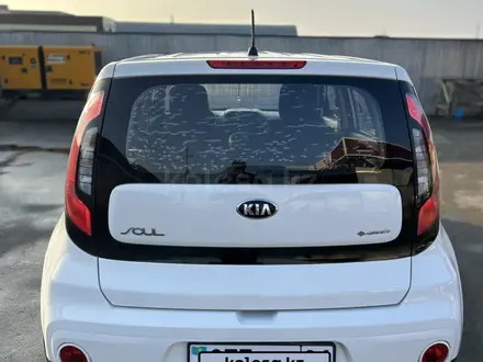 Kia Soul 2018 года за 8 500 000 тг. в Атырау – фото 4