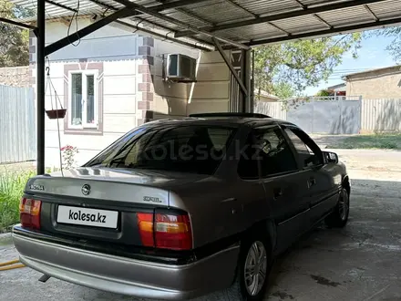 Opel Vectra 1992 года за 1 500 000 тг. в Сарыагаш – фото 9