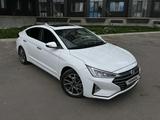 Hyundai Elantra 2019 года за 10 650 000 тг. в Алматы