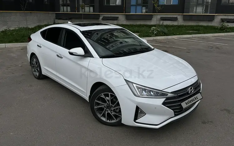Hyundai Elantra 2019 года за 10 550 000 тг. в Алматы