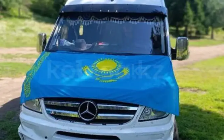 Mercedes-Benz Sprinter 2008 года за 16 550 000 тг. в Павлодар