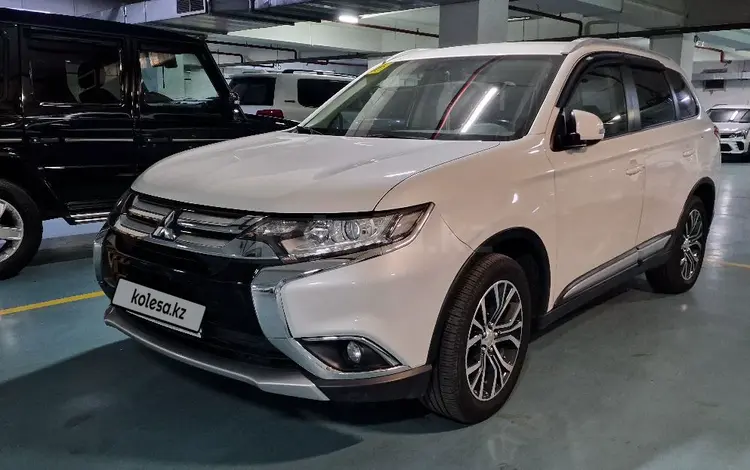 Mitsubishi Outlander 2015 годаүшін10 499 000 тг. в Алматы