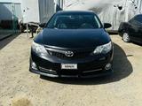 Toyota Camry 2014 года за 5 600 000 тг. в Атырау – фото 2