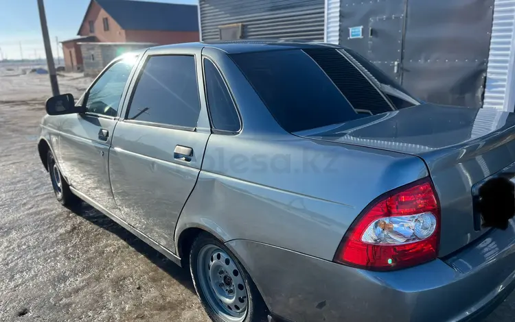 ВАЗ (Lada) Priora 2170 2011 годаfor1 500 000 тг. в Актобе