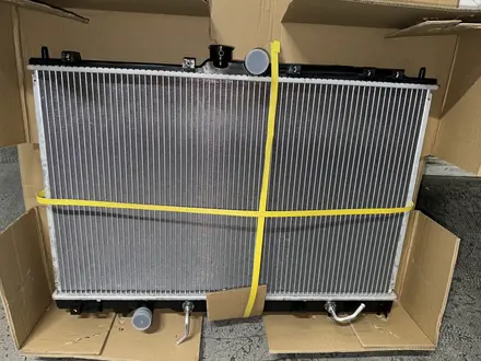Радиатор на Mitsubishi outlander/airtrek за 20 000 тг. в Алматы