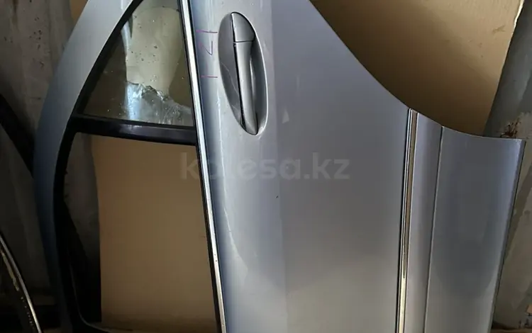 Дверь W220 за 50 000 тг. в Астана