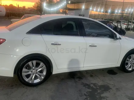 Chevrolet Cruze 2014 года за 3 750 000 тг. в Шымкент