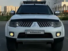 Mitsubishi Pajero, 2010