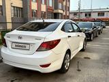 Hyundai Solaris 2013 года за 3 600 000 тг. в Алматы – фото 4