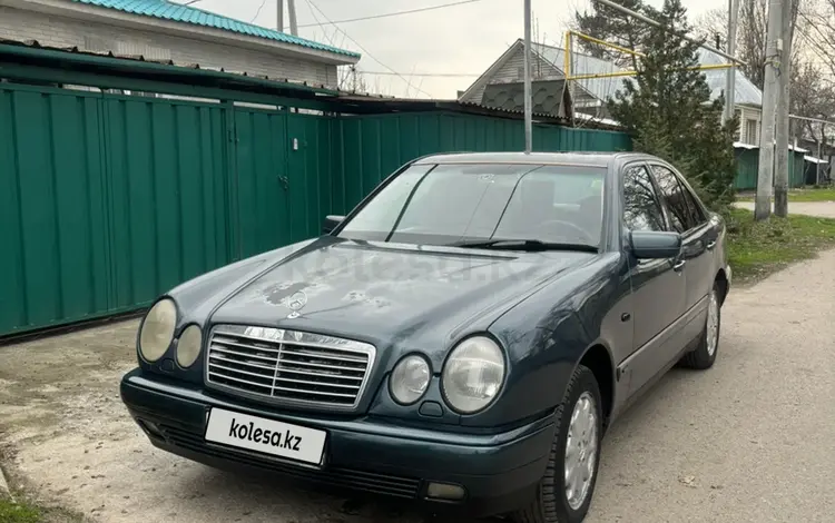 Mercedes-Benz E 280 1999 годаүшін3 850 000 тг. в Алматы