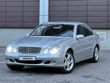 Mercedes-Benz E 320 2002 года за 5 570 000 тг. в Караганда – фото 2