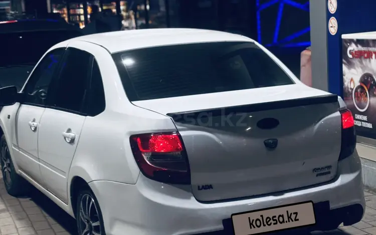 ВАЗ (Lada) Granta 2190 2014 годаүшін2 100 000 тг. в Усть-Каменогорск