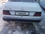 Mercedes-Benz E 260 1991 годаүшін1 250 000 тг. в Талдыкорган – фото 4