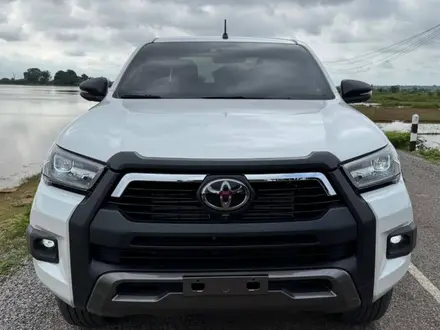 Toyota Hilux 2021 года за 24 500 000 тг. в Алматы