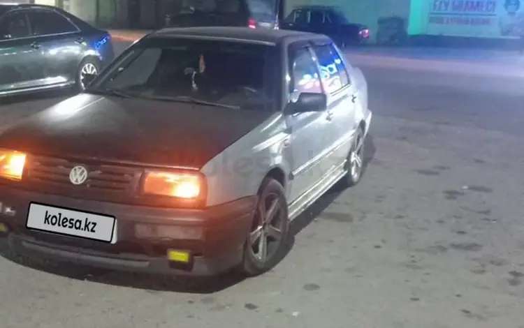 Volkswagen Vento 1993 года за 1 200 000 тг. в Сарыкемер