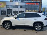 Toyota RAV4 2020 года за 15 200 000 тг. в Астана