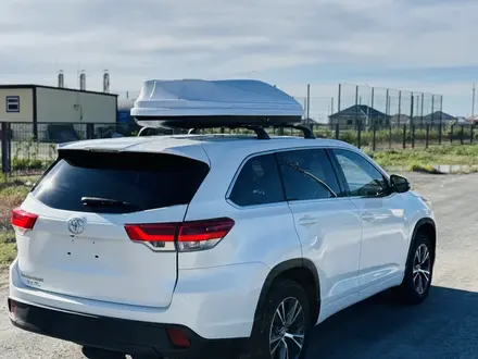 Toyota Highlander 2017 года за 11 500 000 тг. в Атырау – фото 5